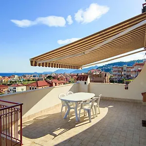 Appartamento Bella Vista - By Ligooria, Pietra Ligure